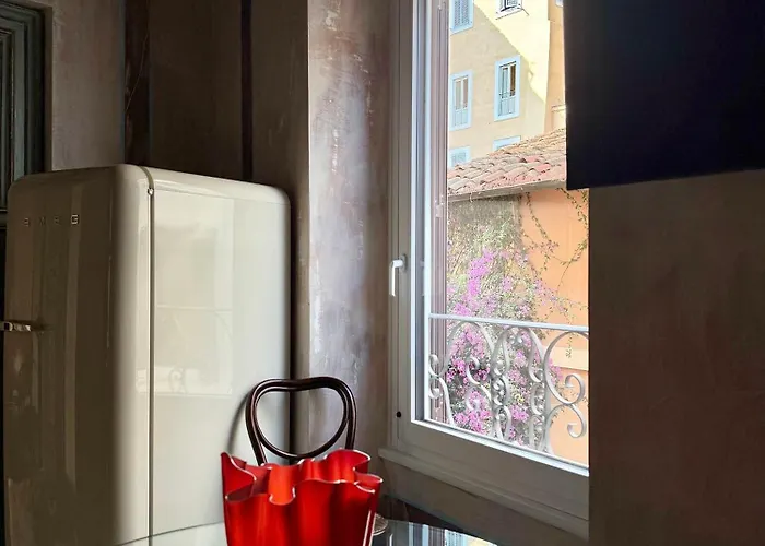 Apartment Blooms Your Retreat In Campo De Fiori Rom